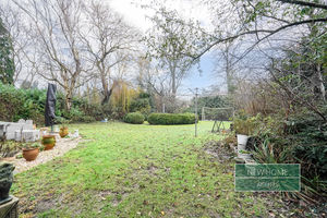 Photo 37- click for photo gallery